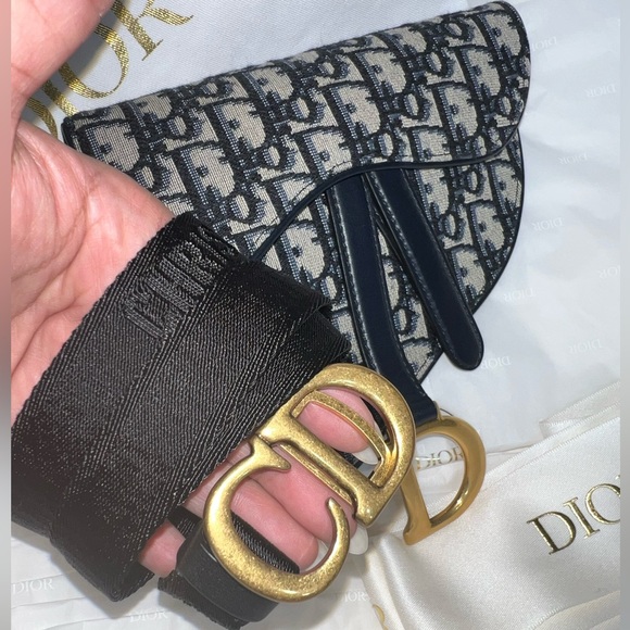 Authentic DIOR Saddle Oblique Belt Bag - Picture 3 of 16